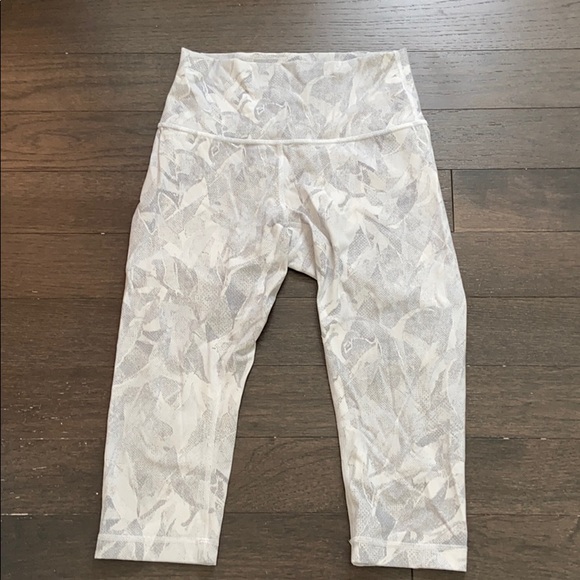 Lulu lemon mid legging - Picture 1 of 3